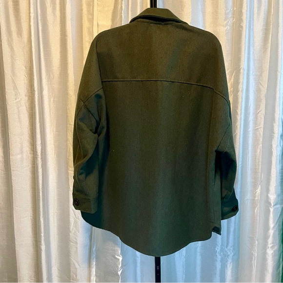 Listicle olive green, oversized Medium, Shacket, NWT - Picture 5 of 6